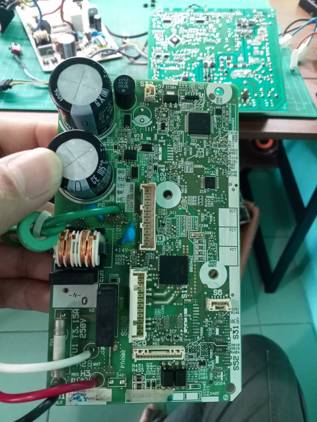การวิเคราะห์และตรวจเช็คแผงวงจรแอร์ Inverter